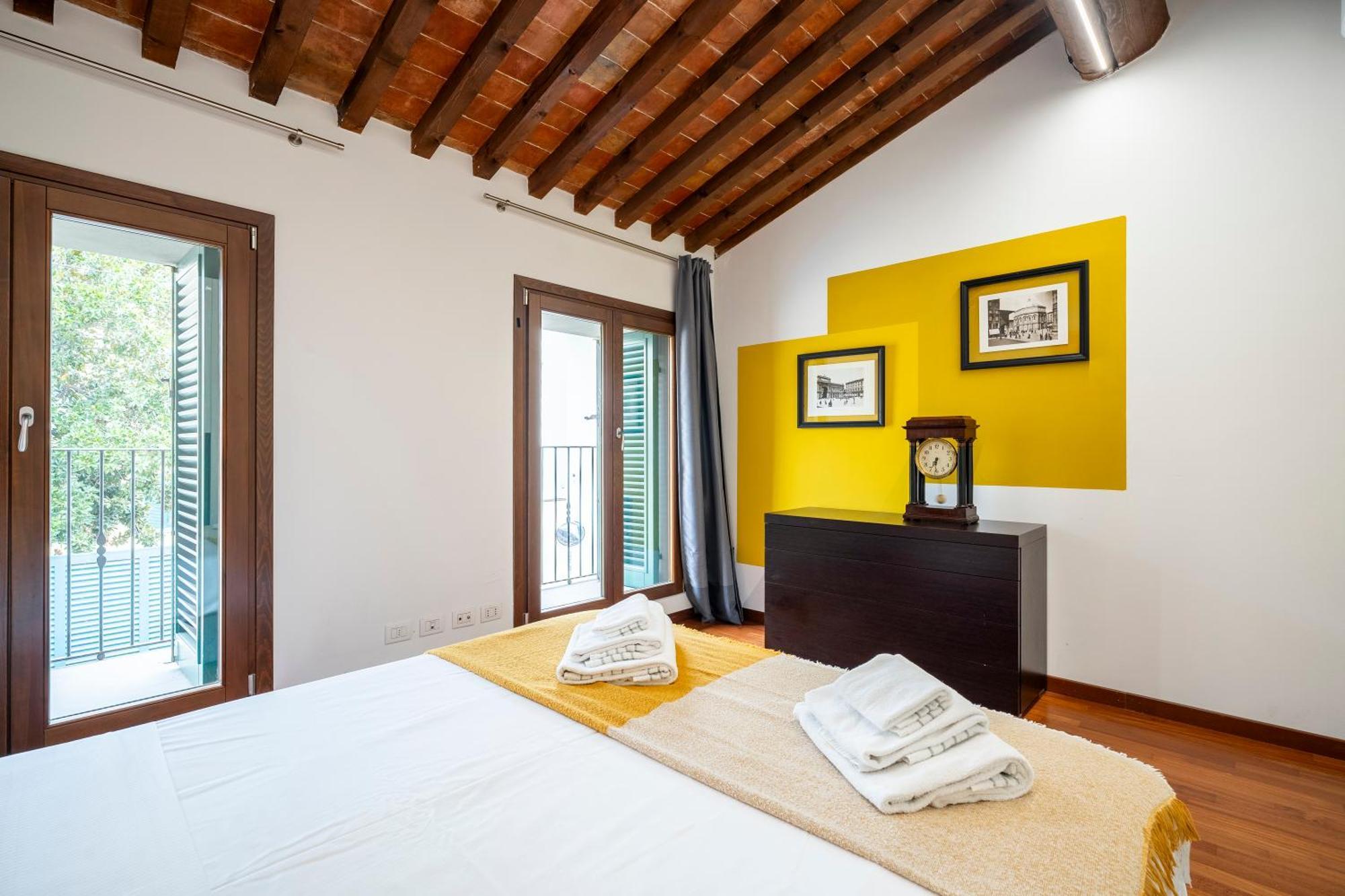 "Once Upon A Time" Cherubini Palace Thematic Apartments Free Parking Florence Buitenkant foto
